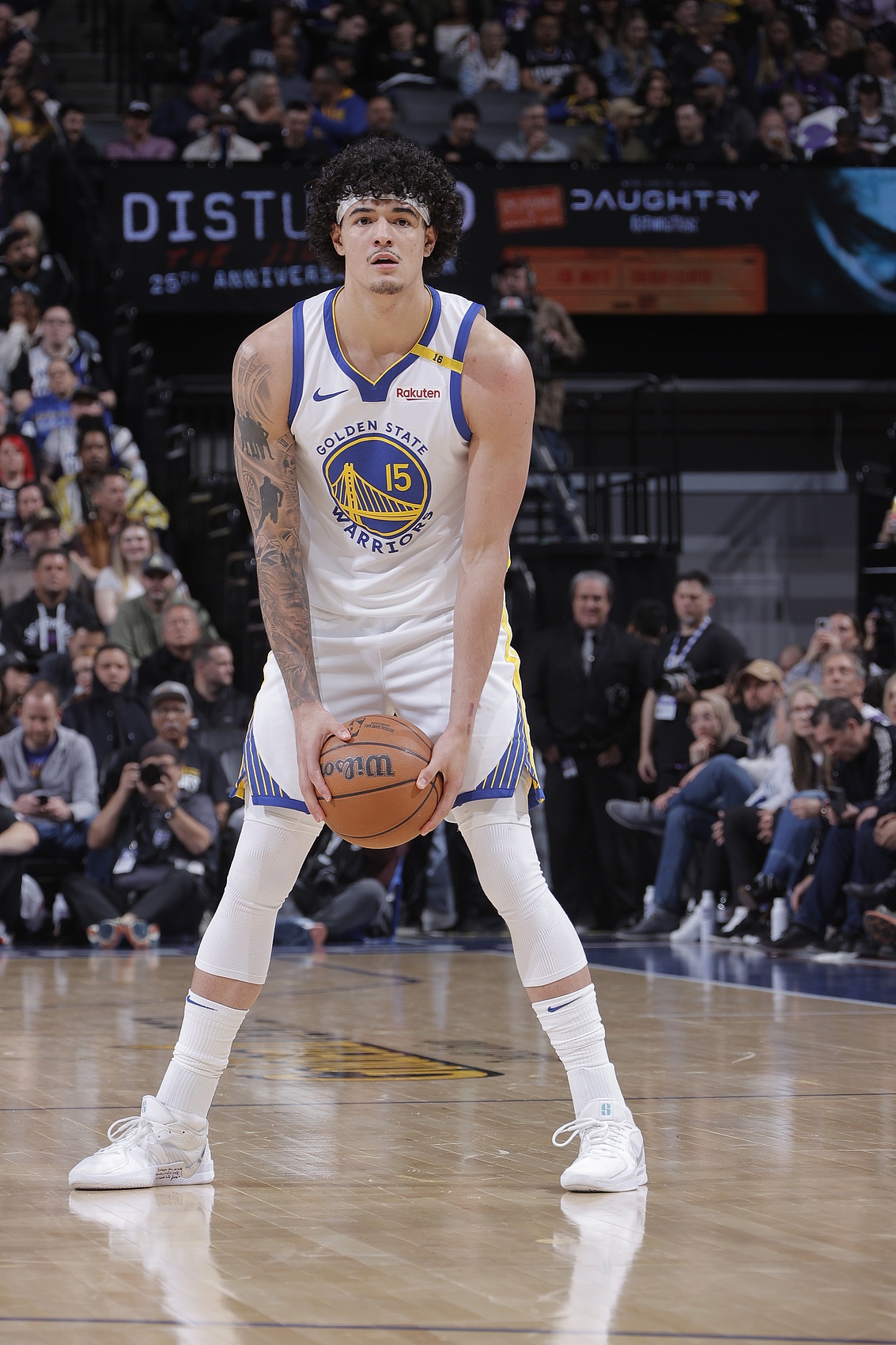 高效替补!桑托斯4投2中&罚球2中2得6分3板3助1帽 正负值+12